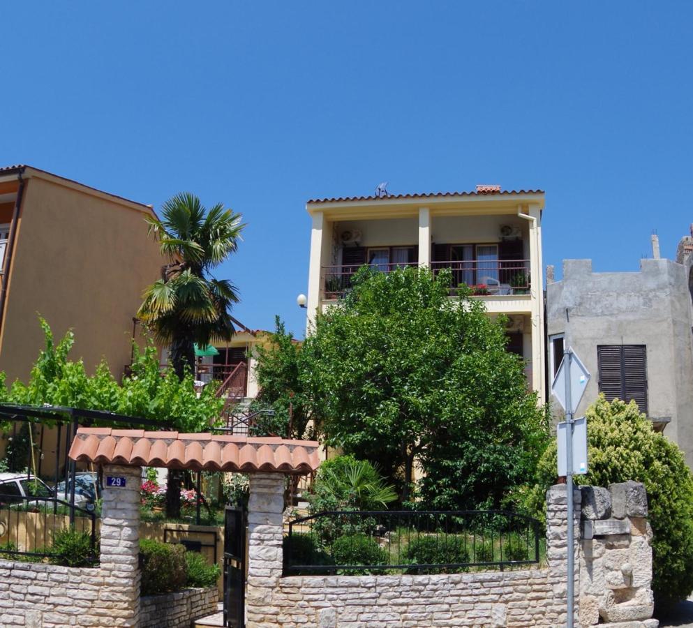 Holiday Apartments Ruzica, Pjescana Uvala Exterior photo