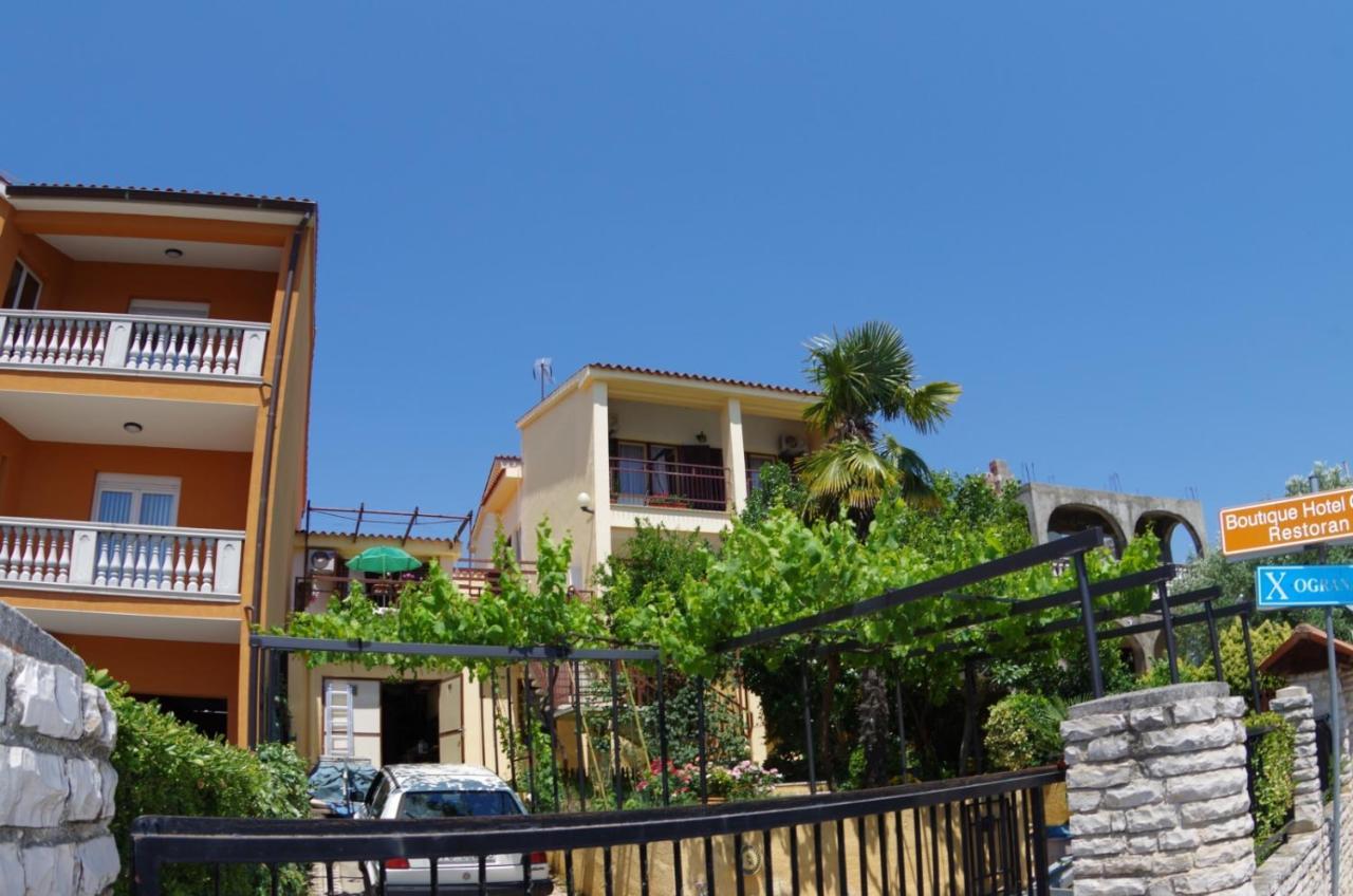 Holiday Apartments Ruzica, Pjescana Uvala Exterior photo