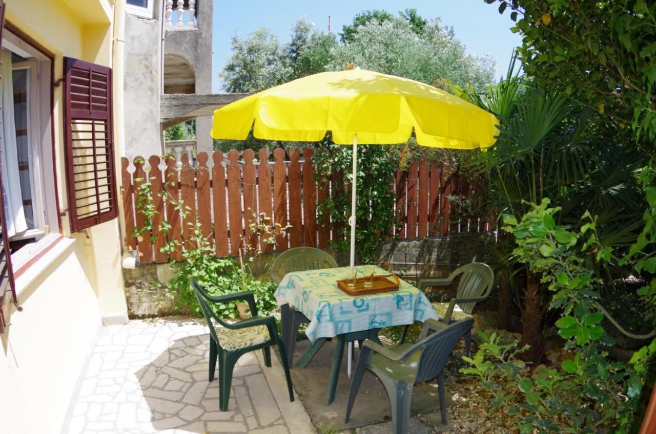 Holiday Apartments Ruzica, Pjescana Uvala Exterior photo