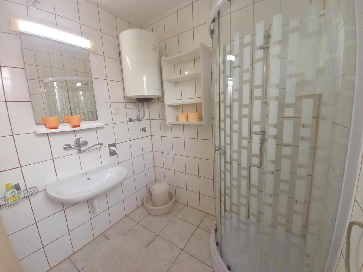 Holiday Apartments Ruzica, Pjescana Uvala Exterior photo