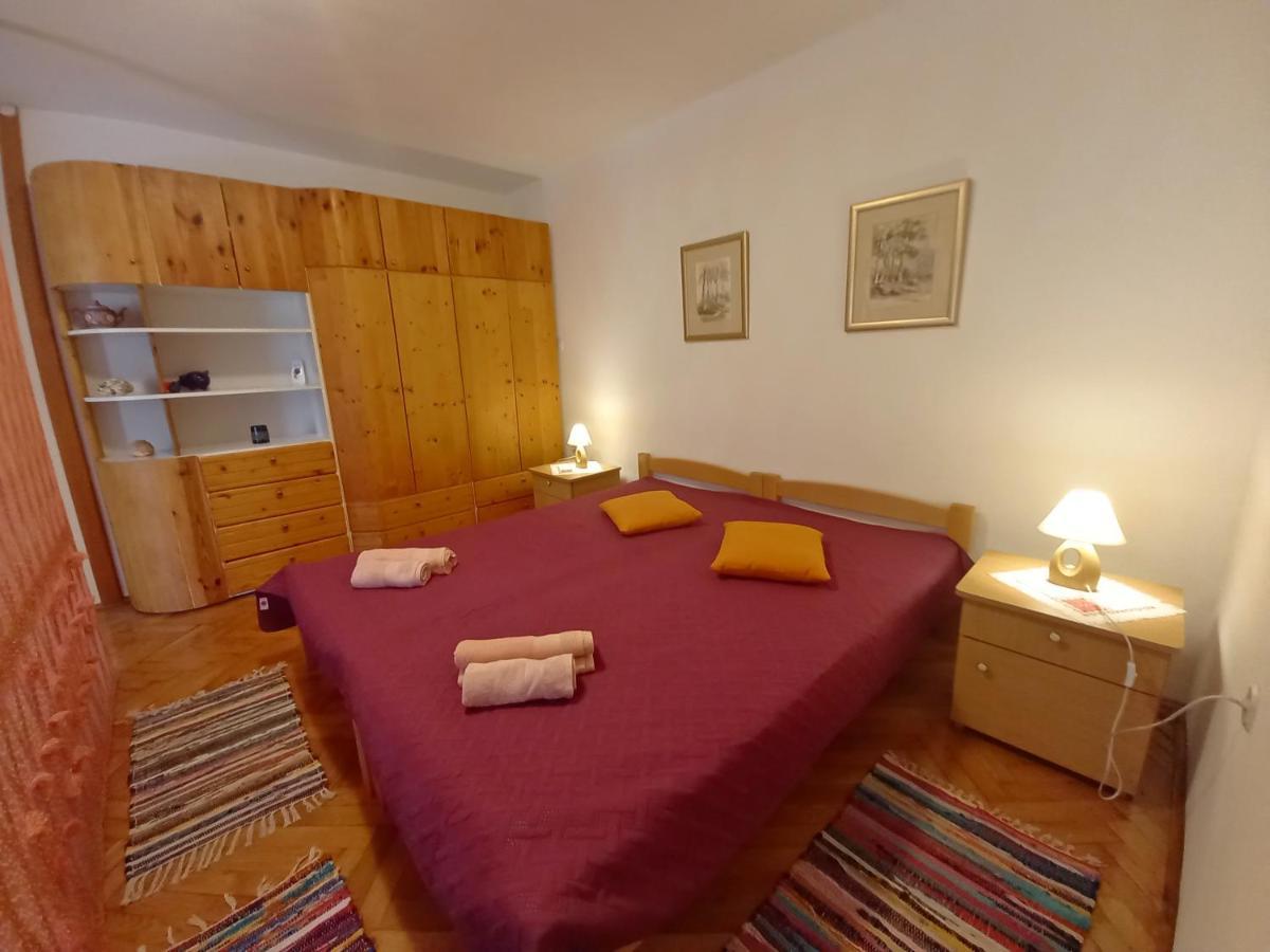 Holiday Apartments Ruzica, Pjescana Uvala Exterior photo